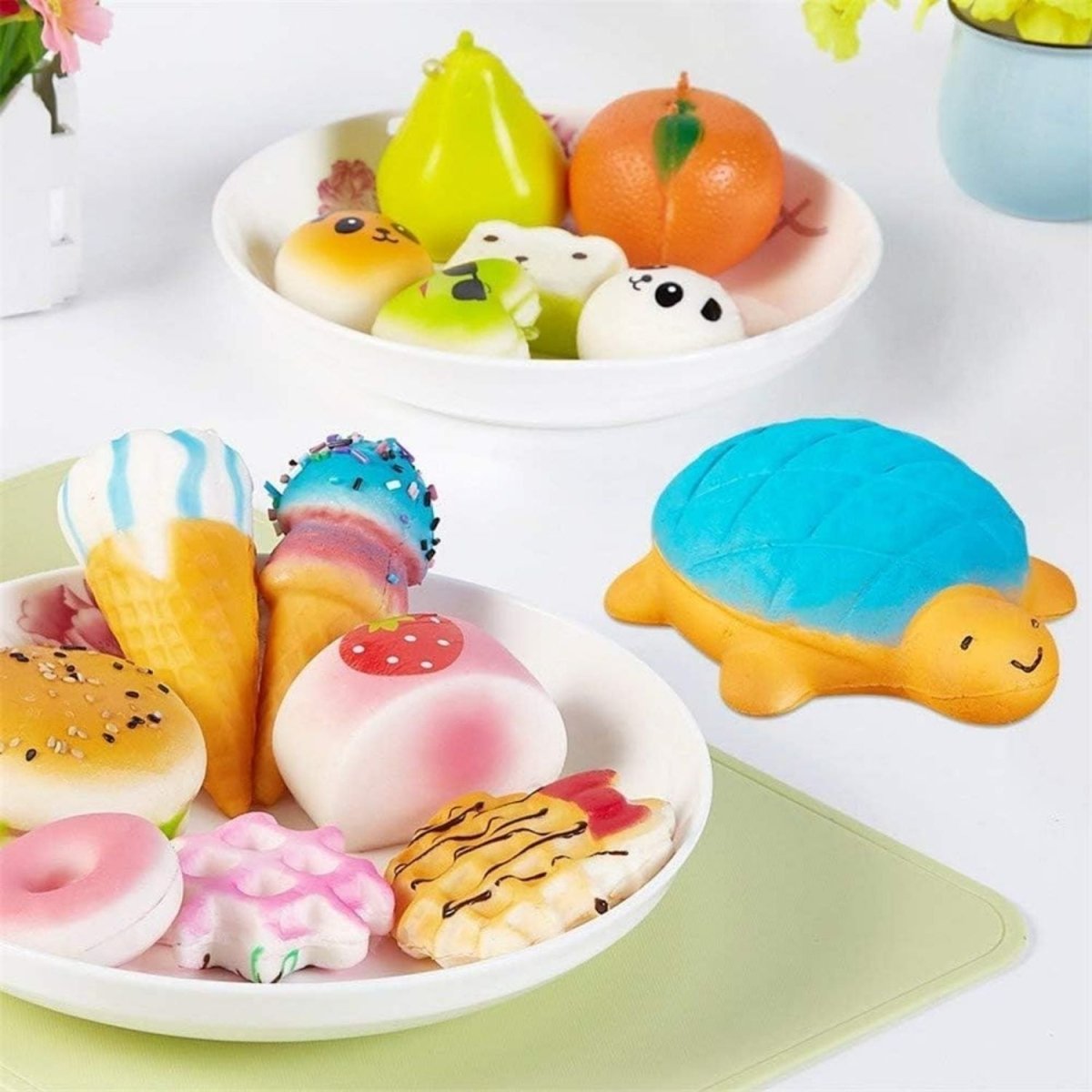 Squishy 30 db - os Stresszoldó Plüssfigura Csomag - Kulcstartóra, Táskára Rögzíthető - BShopy